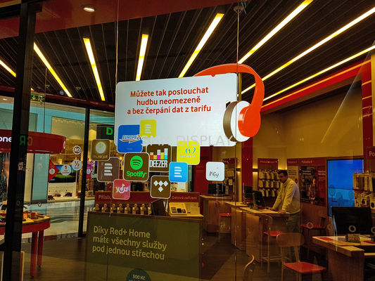 गुणवत्ता स्वयं चिपकने वाला होलोग्राम पारदर्शी फिल्म रियर प्रोजेक्शन स्क्रीन फिल्म 1.52 मीटर चौड़ाई: कारखाना