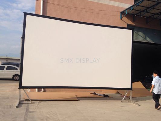 गुणवत्ता आउटडोर 16:9 120 इंच फ्रंट प्रोजेक्शन फास्ट फोल्ड पोर्टेबल प्रोजेक्टर प्रोजेक्शन स्क्रीन स्टैंड के साथ कारखाना