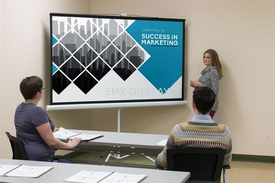 गुणवत्ता तिपाई स्टैंड प्रोजेक्शन स्क्रीन 84x84 इंच पोर्टेबल 1.0 लाभ कारखाना